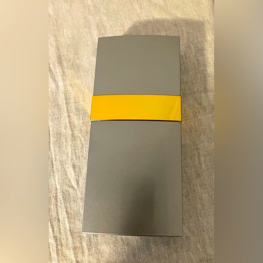 VTG No.19 CHANEL Eau de Parfum Spray Refillable Gray Case RARE 1.7oz 70% Full - Picture 4 of 13